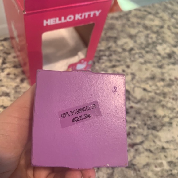 Hello kitty sanrio snowglobe 2013 - Picture 3 of 6